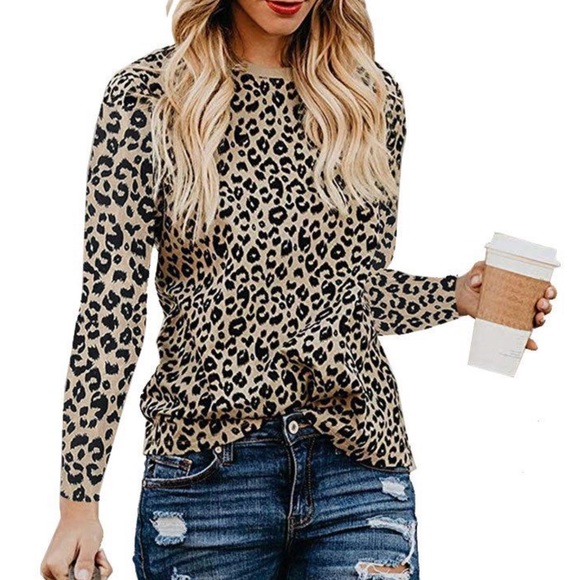 Tops - ❤️Clearance ❤️ Animal print Tee